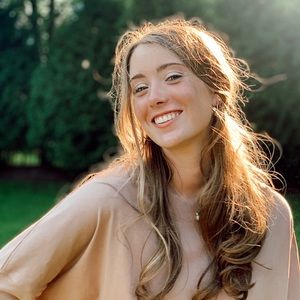 Meet your Posher, Annabella